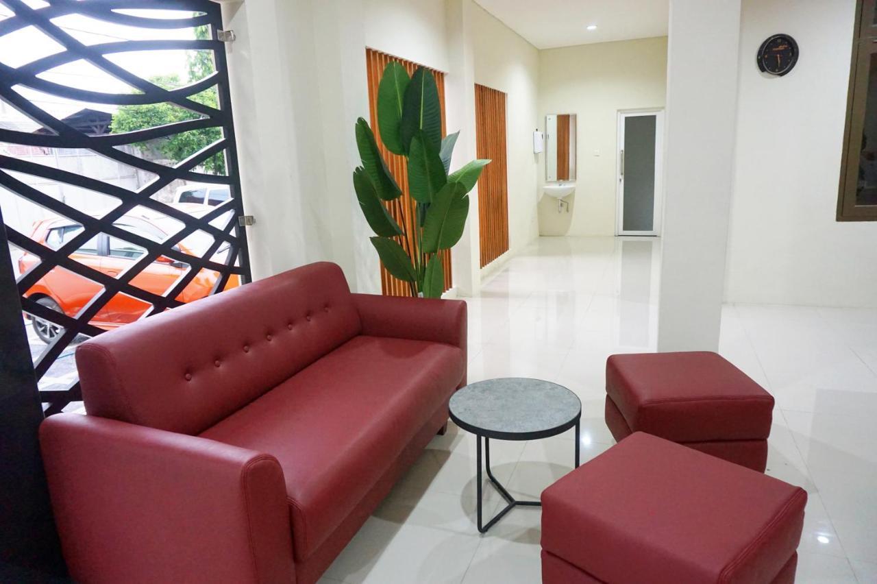Lombok Mayura Hotel Tjakranegara Bagian luar foto